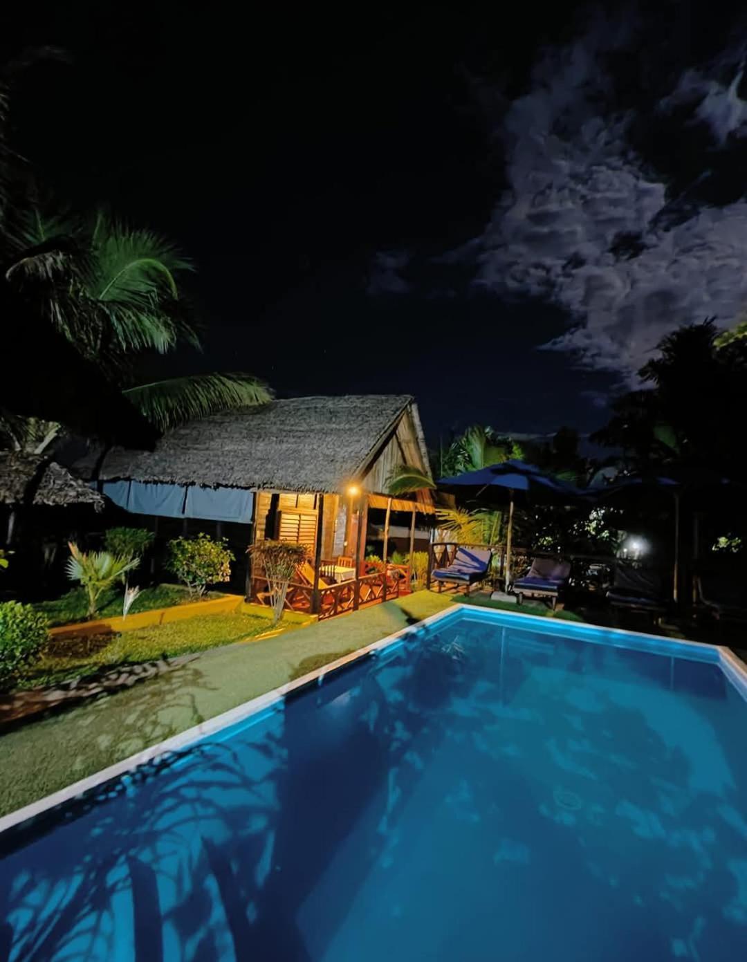 Bungalows Des Tropiques Nosy-Be 外观 照片